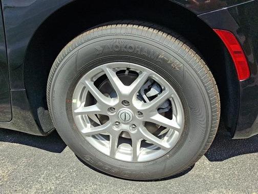 2026 Chrysler Voyager LX