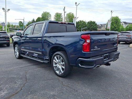 Northsky Blue Metallic 2022 Chevrolet Silverado 1500 High Country