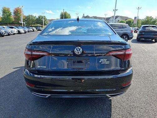 2021 Volkswagen Jetta 1.4T R-Line
