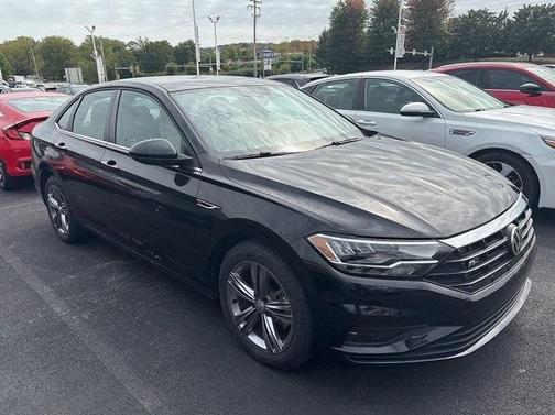 2021 Volkswagen Jetta 1.4T R-Line