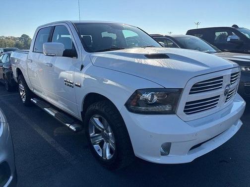 2016 RAM 1500 Sport