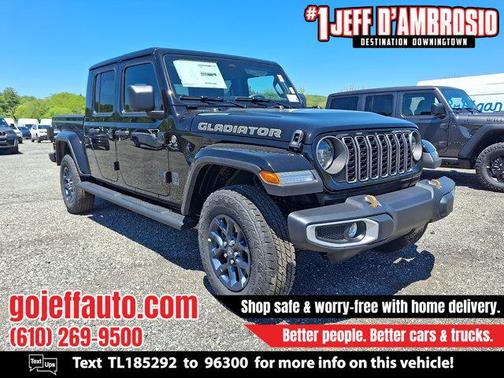Black Clearcoat 2026 Jeep Gladiator 85th Anniversary Edition