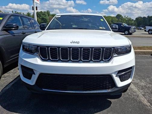 2025 Jeep Grand Cherokee Laredo X