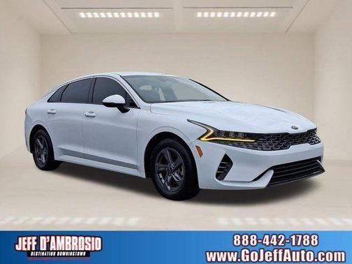 White Pearl 2021 Kia K5 LXS