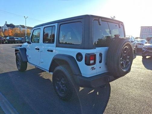 2022 Jeep Wrangler Unlimited Sport