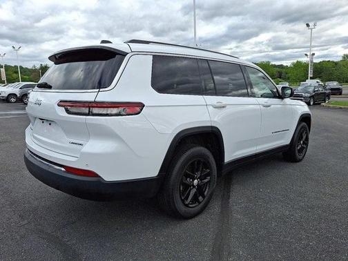 2021 Jeep Grand Cherokee L Laredo