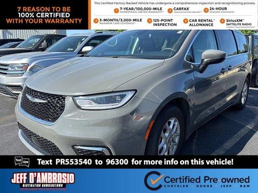 2023 Chrysler Pacifica Touring-L