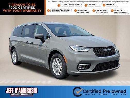 2023 Chrysler Pacifica Touring-L