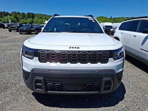 Bright White Clearcoat 2026 Jeep Cherokee LAREDO/LIMITED