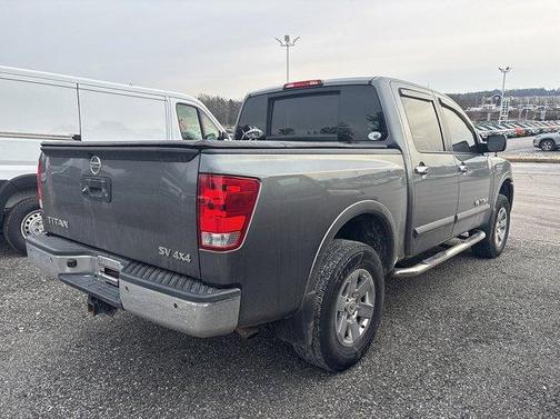2015 Nissan Titan SV