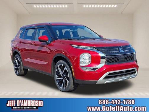2023 Mitsubishi Outlander SE