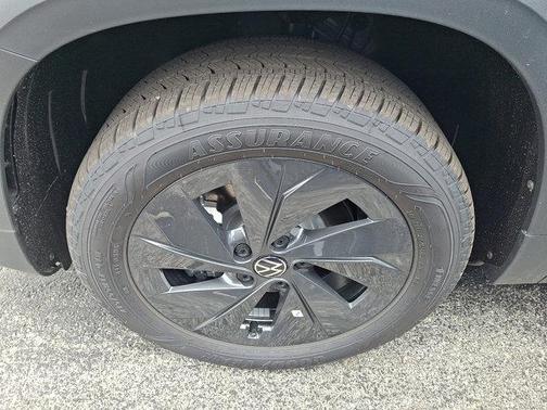 2025 Volkswagen Taos 1.5T S