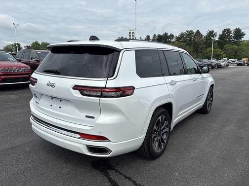 2023 Jeep Grand Cherokee L Overland