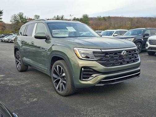 2026 Volkswagen Atlas 2.0T SEL Premium R-Line