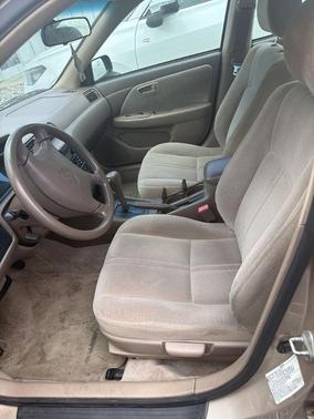 Cashmere Beige Metallic 2000 Toyota Camry CE