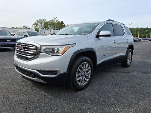 2018 GMC Acadia SLE-2