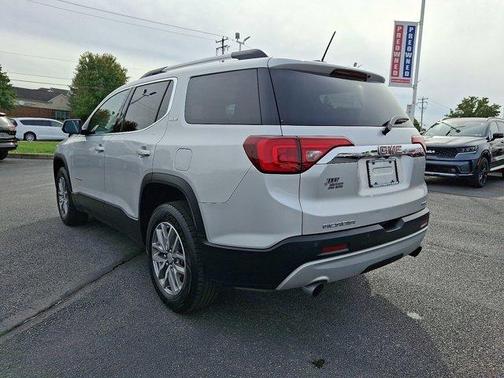 2018 GMC Acadia SLE-2