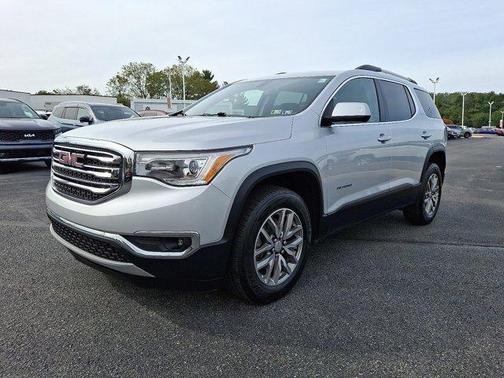 2018 GMC Acadia SLE-2