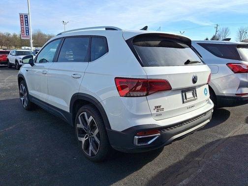 2023 Volkswagen Taos 1.5T SEL