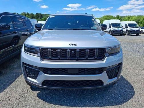 Silver Zynith 2026 Jeep Grand Cherokee L 85TH ANNIVERSARY EDITION