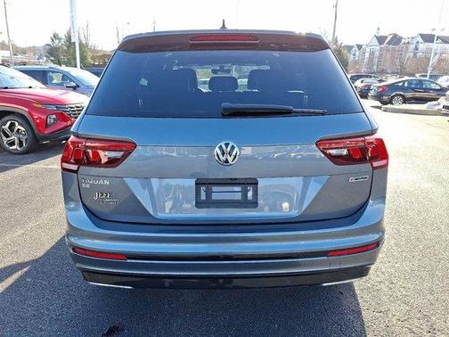 2021 Volkswagen Tiguan 2.0T SE R-Line Black