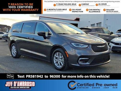 2023 Chrysler Pacifica Touring-L