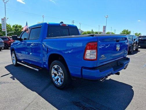 Blue Pearl 2022 RAM 1500 Big Horn