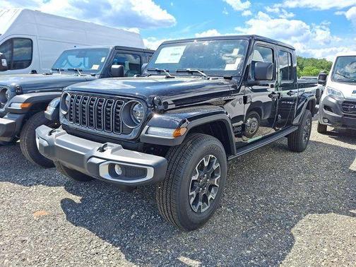 Black Clearcoat 2026 Jeep Gladiator Sport