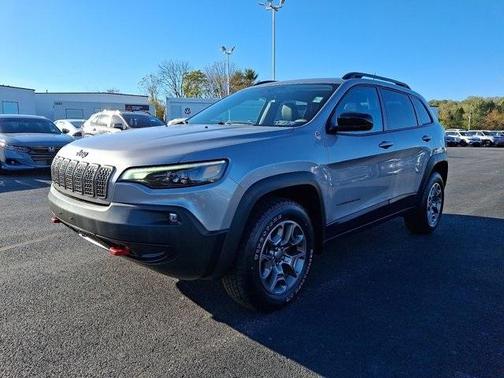 2022 Jeep Cherokee Trailhawk