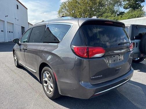 2017 Chrysler Pacifica Limited