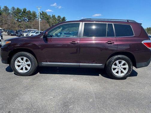 Sizzling Crimson Mica 2013 Toyota Highlander Base Plus