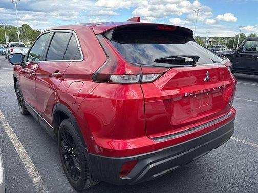 2022 Mitsubishi Eclipse Cross LE