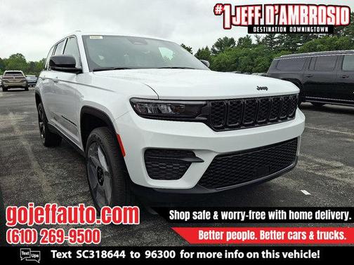 2025 Jeep Grand Cherokee Laredo