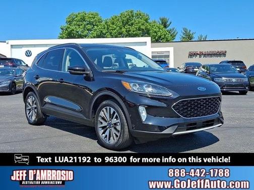 2020 Ford Escape Titanium