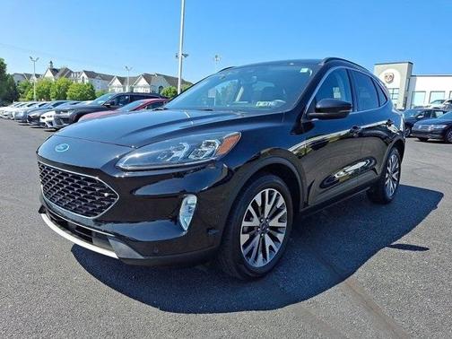 2020 Ford Escape Titanium