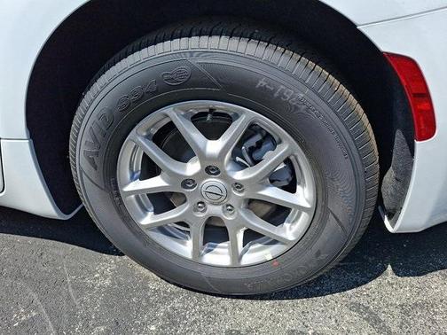 2026 Chrysler Voyager LX