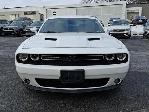 2015 Dodge Challenger SXT