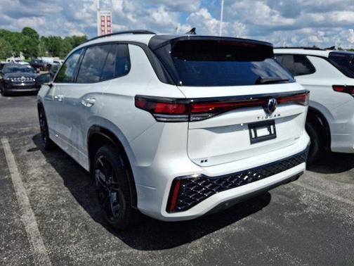 2025 Volkswagen Tiguan 2.0T SE R-Line Black