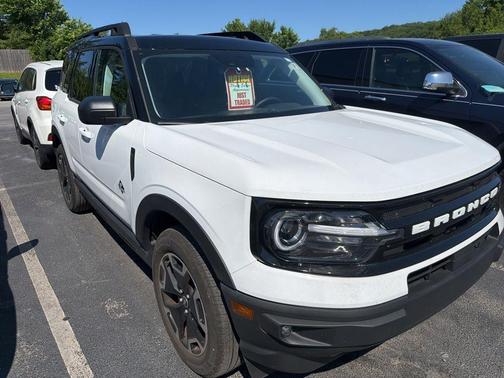 Oxford White 2024 Ford Bronco Sport Outer Banks