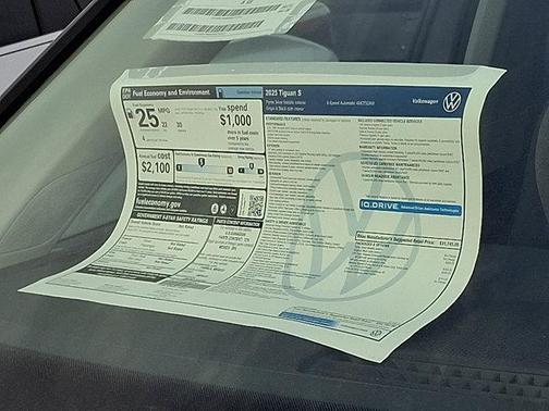 2025 Volkswagen Tiguan 2.0T S