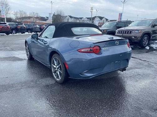 2022 Mazda MX-5 Miata Grand Touring