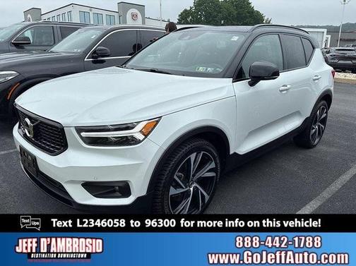 2020 Volvo XC40 T5 R-Design