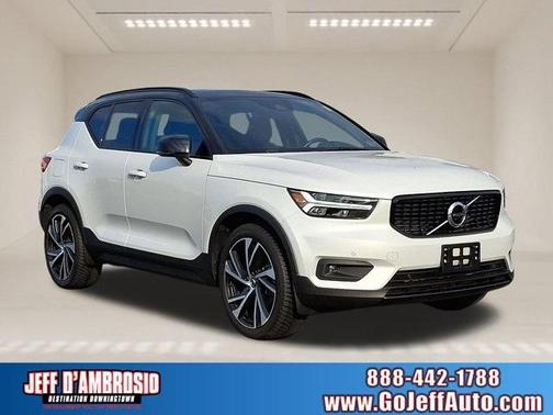 2020 Volvo XC40 T5 R-Design