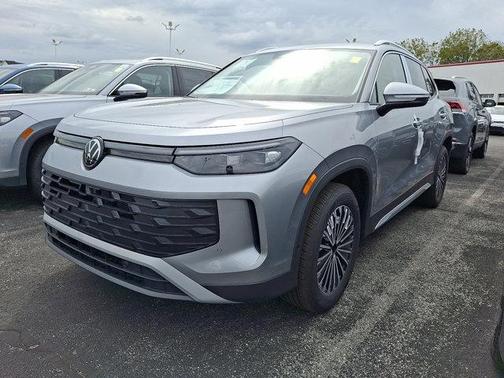 2025 Volkswagen Tiguan 2.0T S