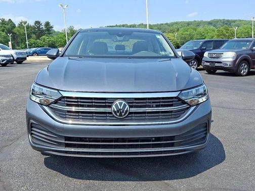 2022 Volkswagen Jetta 1.5T SE