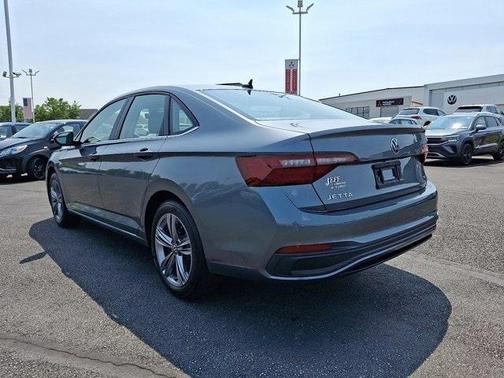 2022 Volkswagen Jetta 1.5T SE