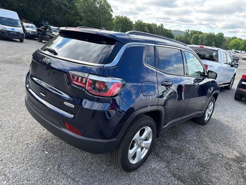 Blue Pearl 2018 Jeep Compass Latitude