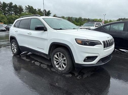 2022 Jeep Cherokee Latitude Lux