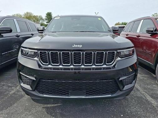 2025 Jeep Grand Cherokee Laredo X