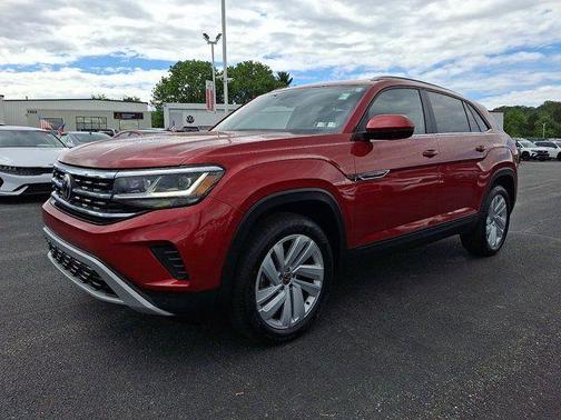 Aurora Red Metallic 2020 Volkswagen Atlas Cross Sport 3.6L V6 SE w/Technology